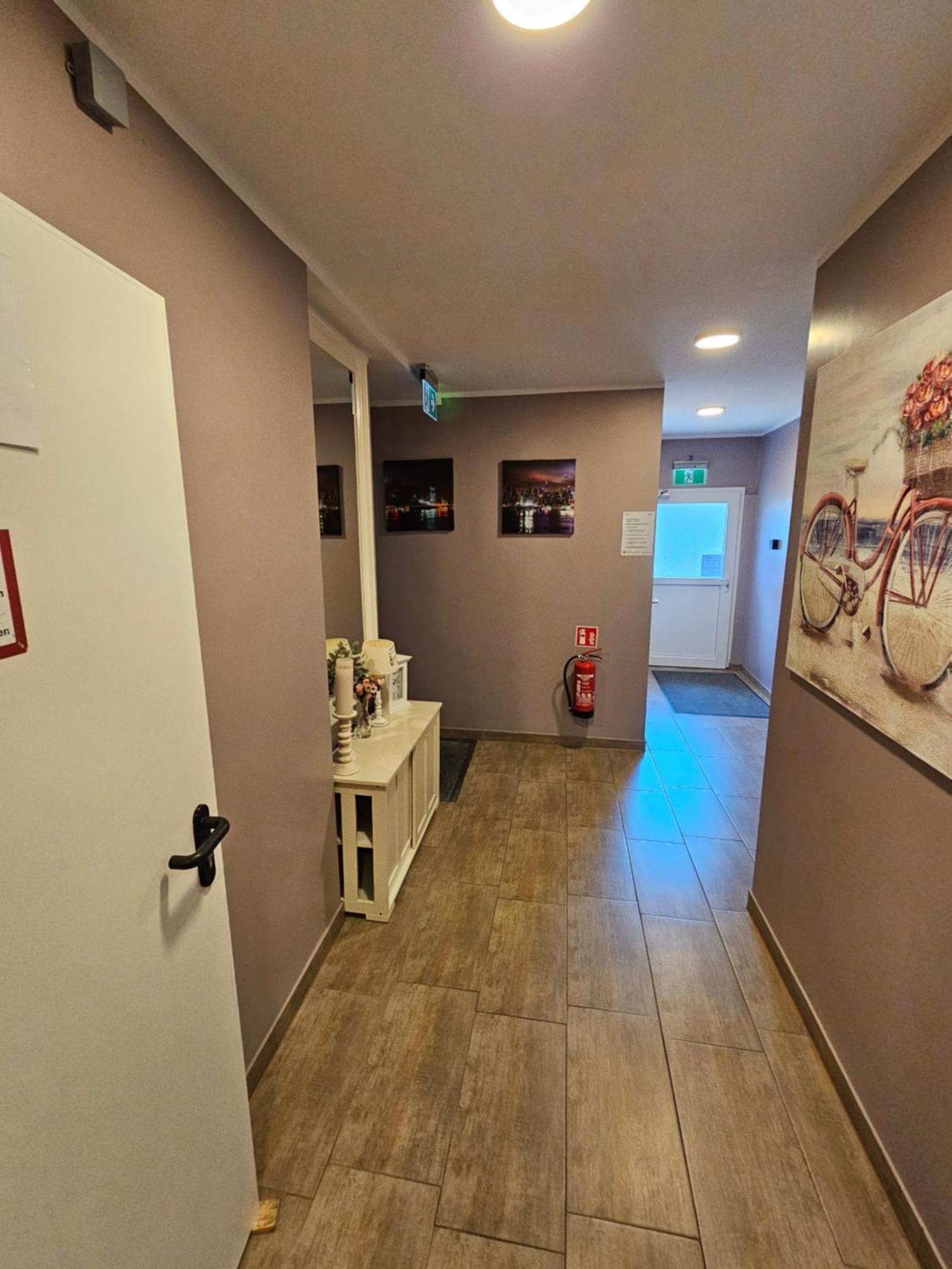 Feierabend Elsdorf Hostel Eksteriør bilde